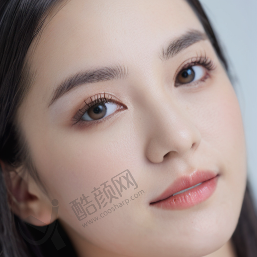 告别瞪大眼睛,美丽双眼焕然一新的自信小姐姐
