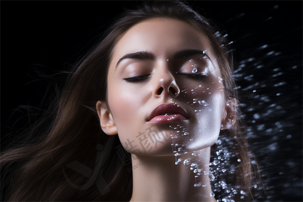 妈妈臀现象科普分析：妙龄少女的困扰不可忽视 ！