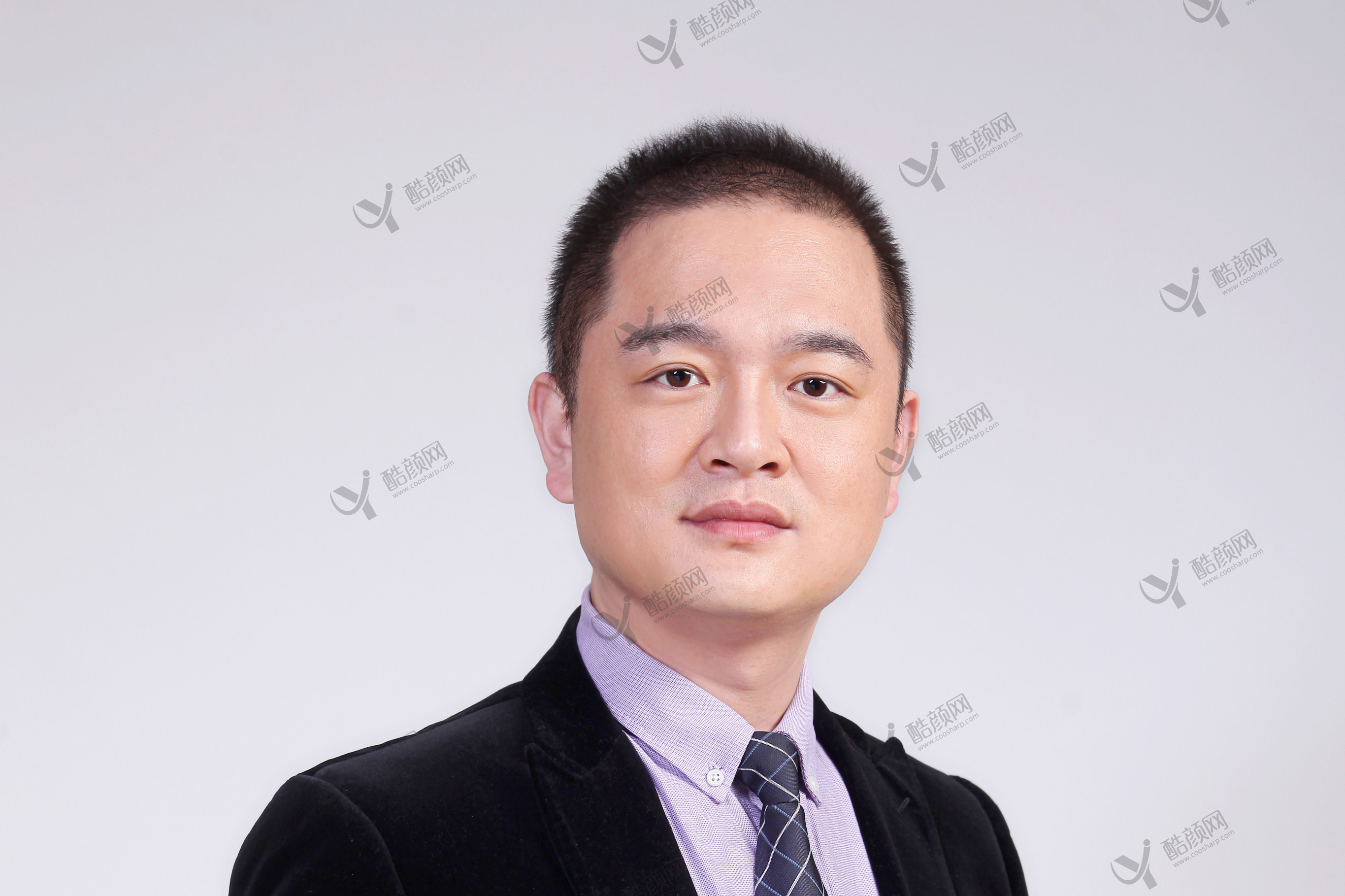 杨宁宁