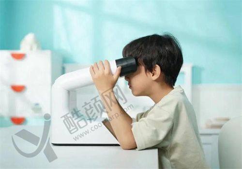 三、广州佰视佳眼科医院医生介绍: