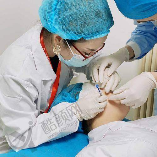 上海薇琳医疗美容卜双燕医生的真实的患者评价如下：