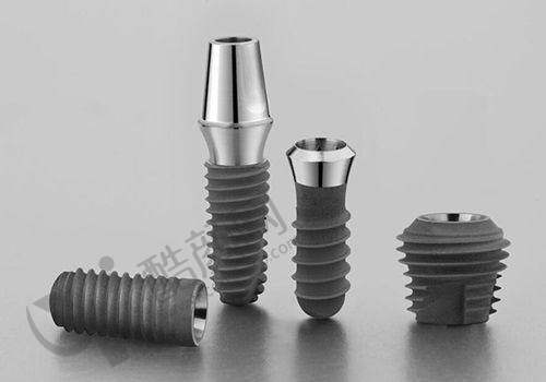 八、西安诺贝尔口腔门诊部真实的患者评价如下: