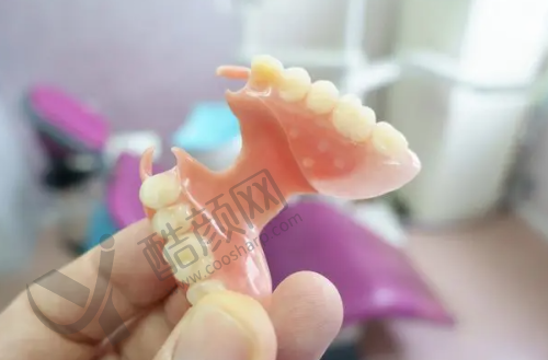 二、九江学院附属口腔医院正规吗?来看看医院资质: