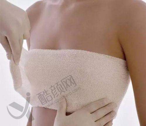 梁耀婵隆胸成功实例对比