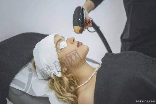 周书逸在哪家医院