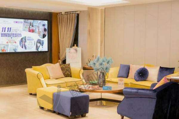 七、长沙晶肤医美(五一广场院)价格表:(仅供参考)